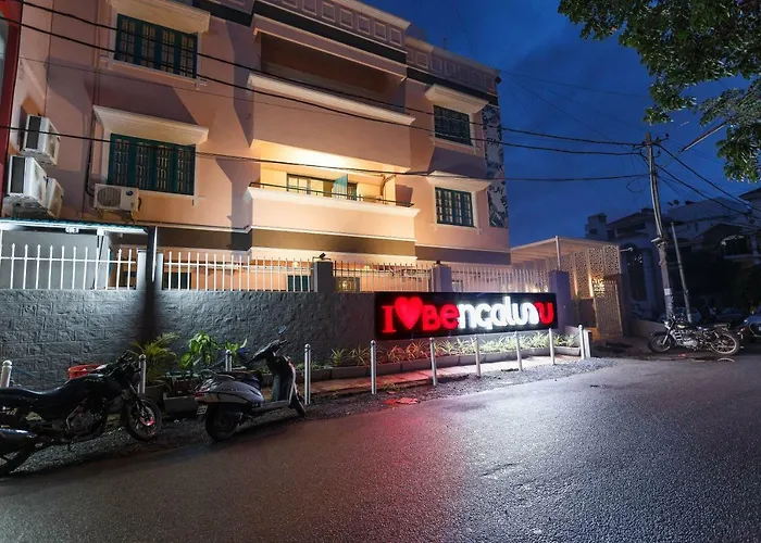 Woke Hsr LayoutHostel